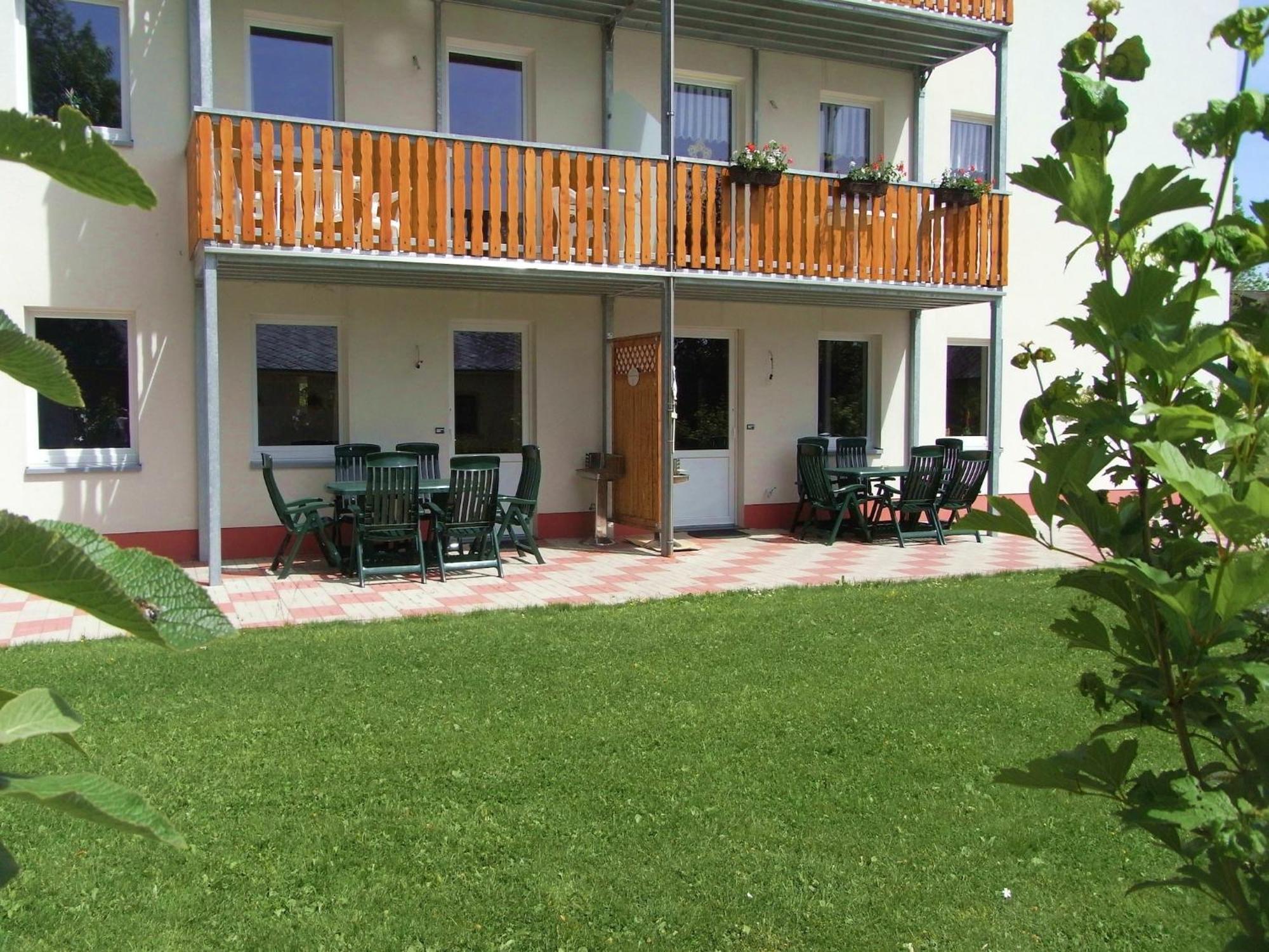 Comfy Holiday Home In Burg Reuland With Sauna Terrace Bbq Bagian luar foto
